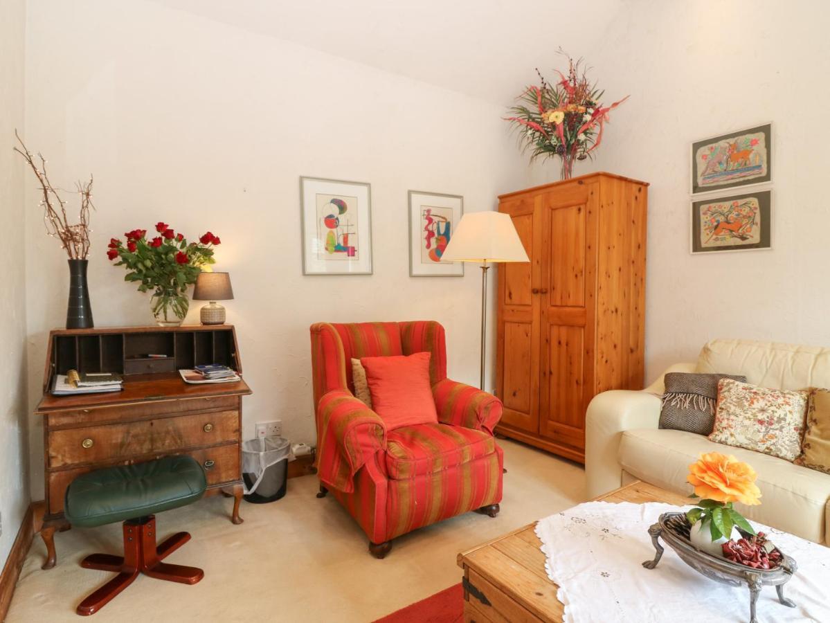 The Coach House Villa Duns Bagian luar foto