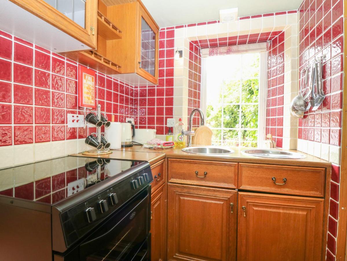 The Coach House Villa Duns Bagian luar foto