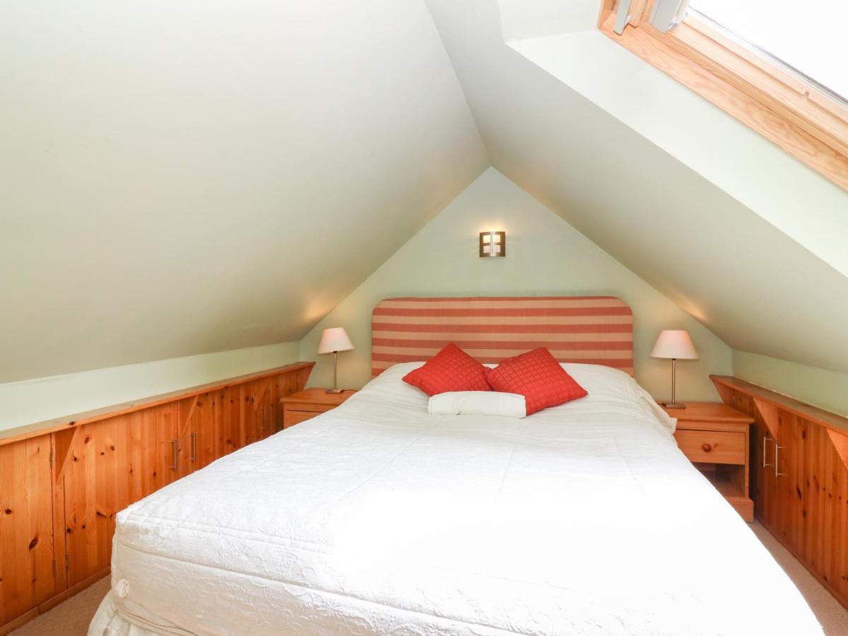 The Coach House Villa Duns Bagian luar foto